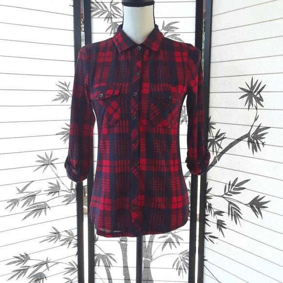 Polly & Esther Red Plaid 3/4 Sleeve Fitted Top - Picture 7 of 11